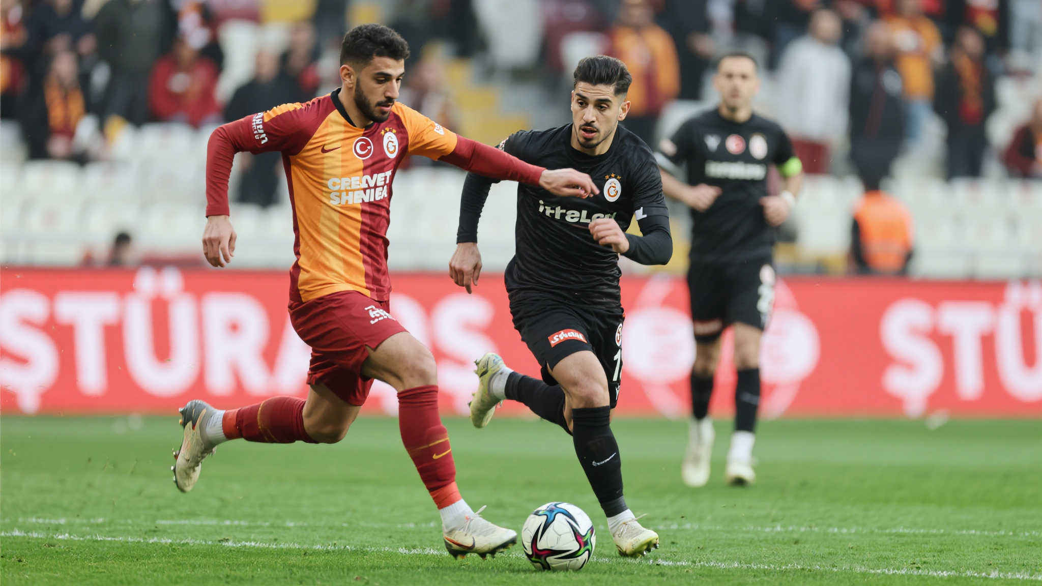 伊尔迪兹:比赛让我振奋,未来全力迎战曼城 伊尔迪兹:比赛让我振奋,未来全力迎战曼城